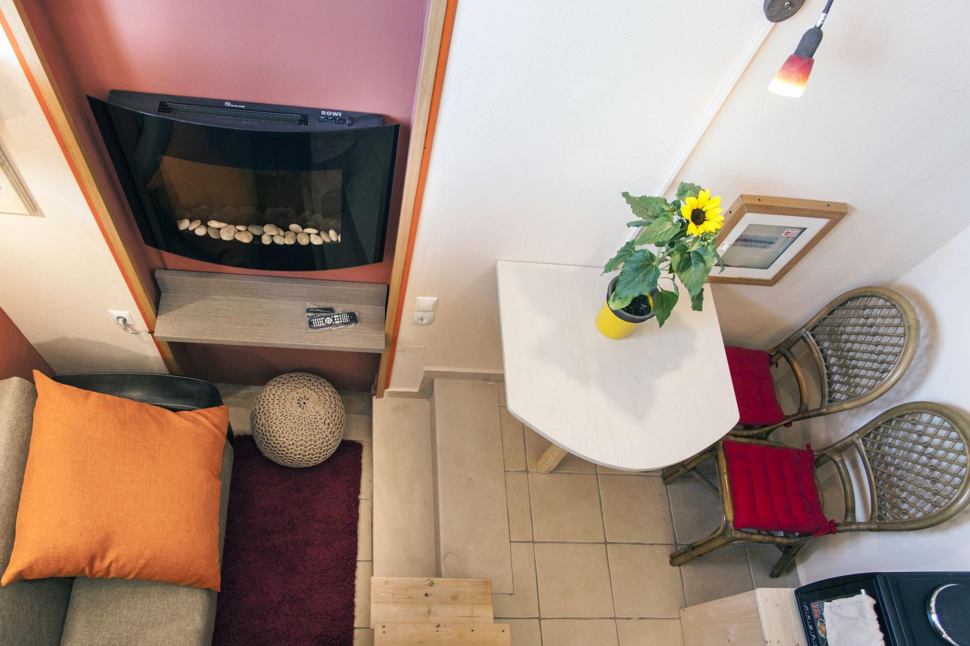 Estate Kares Aparthotel Tilisos Bagian luar foto