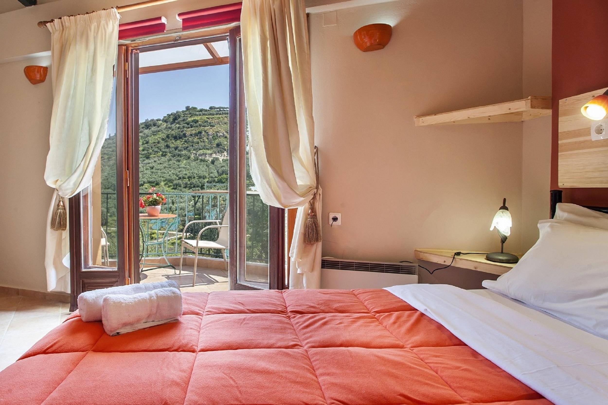 Estate Kares Aparthotel Tilisos Bagian luar foto
