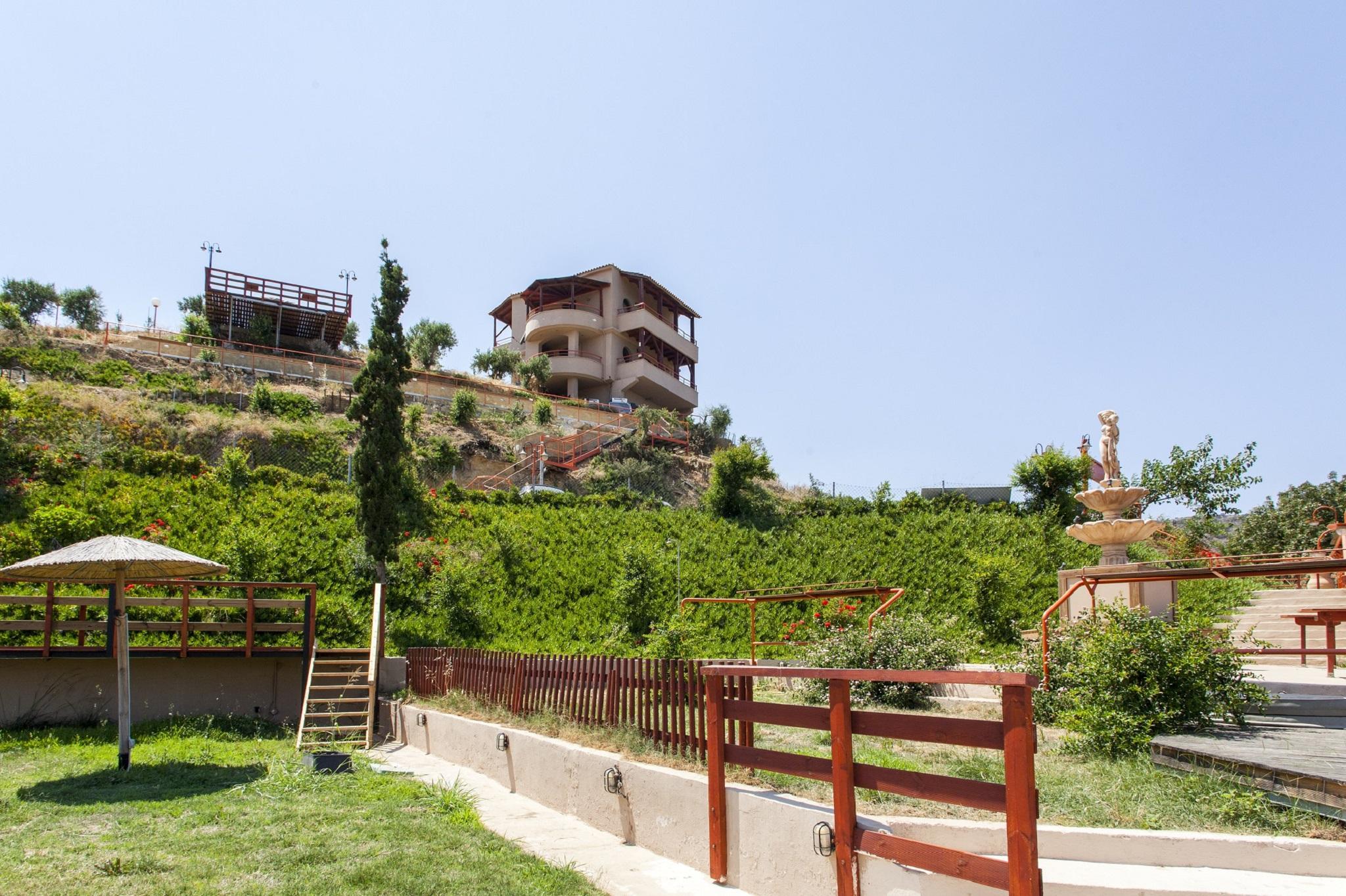Estate Kares Aparthotel Tilisos Bagian luar foto