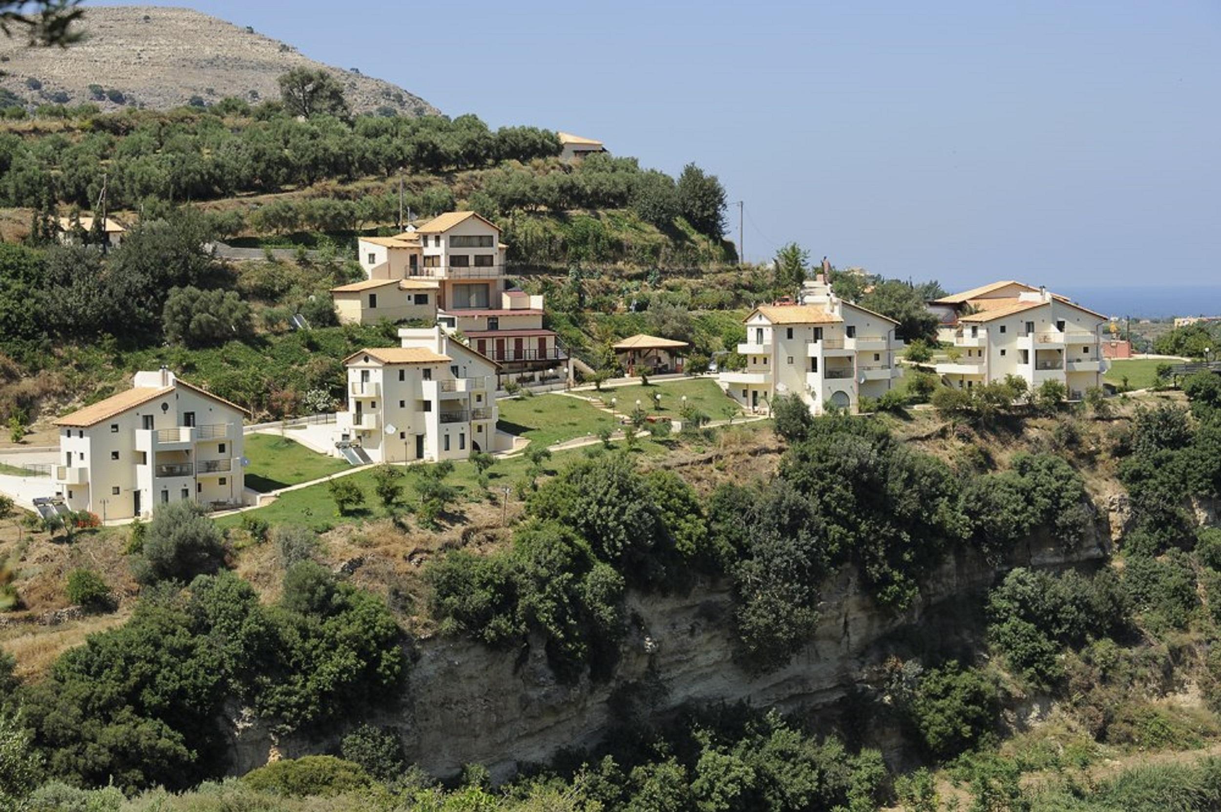 Estate Kares Aparthotel Tilisos Bagian luar foto